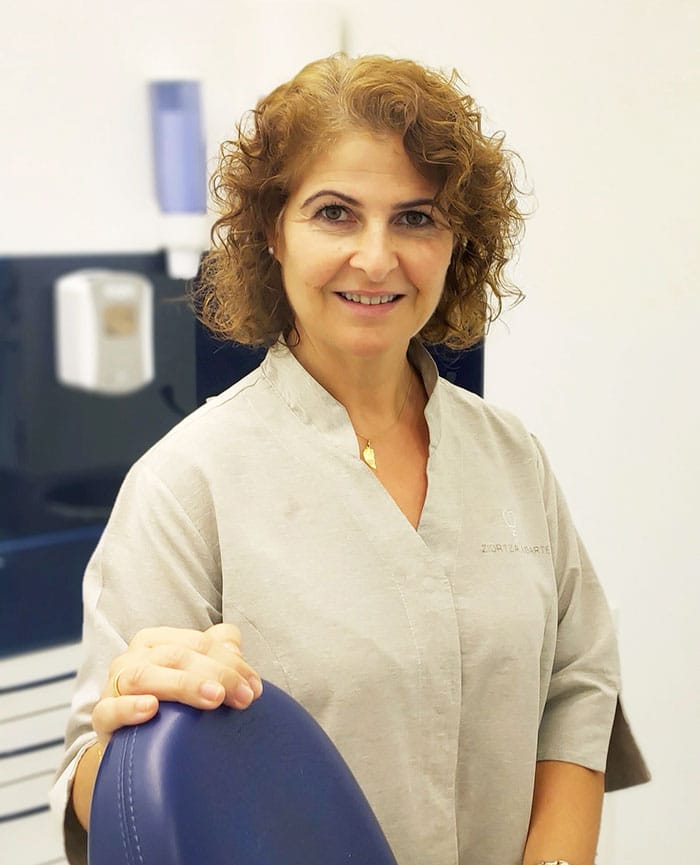 Arantxa Camps, auxiliar de clínica