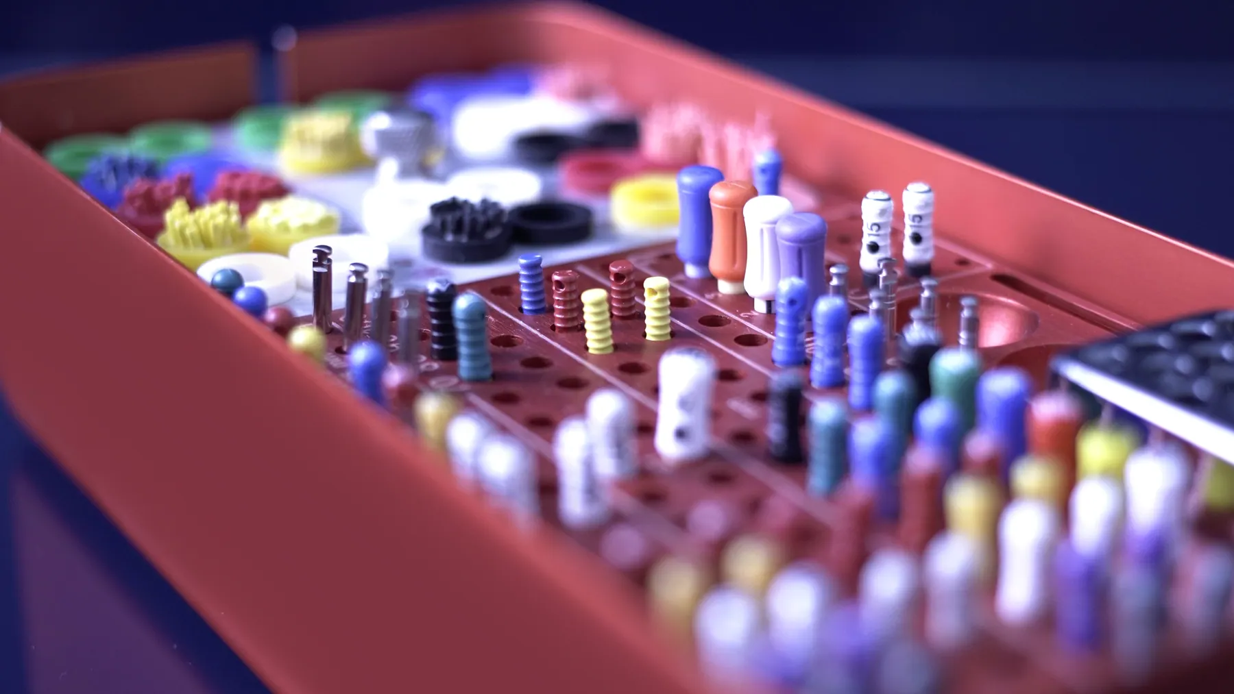 Cajas de componentes de implantes dentales