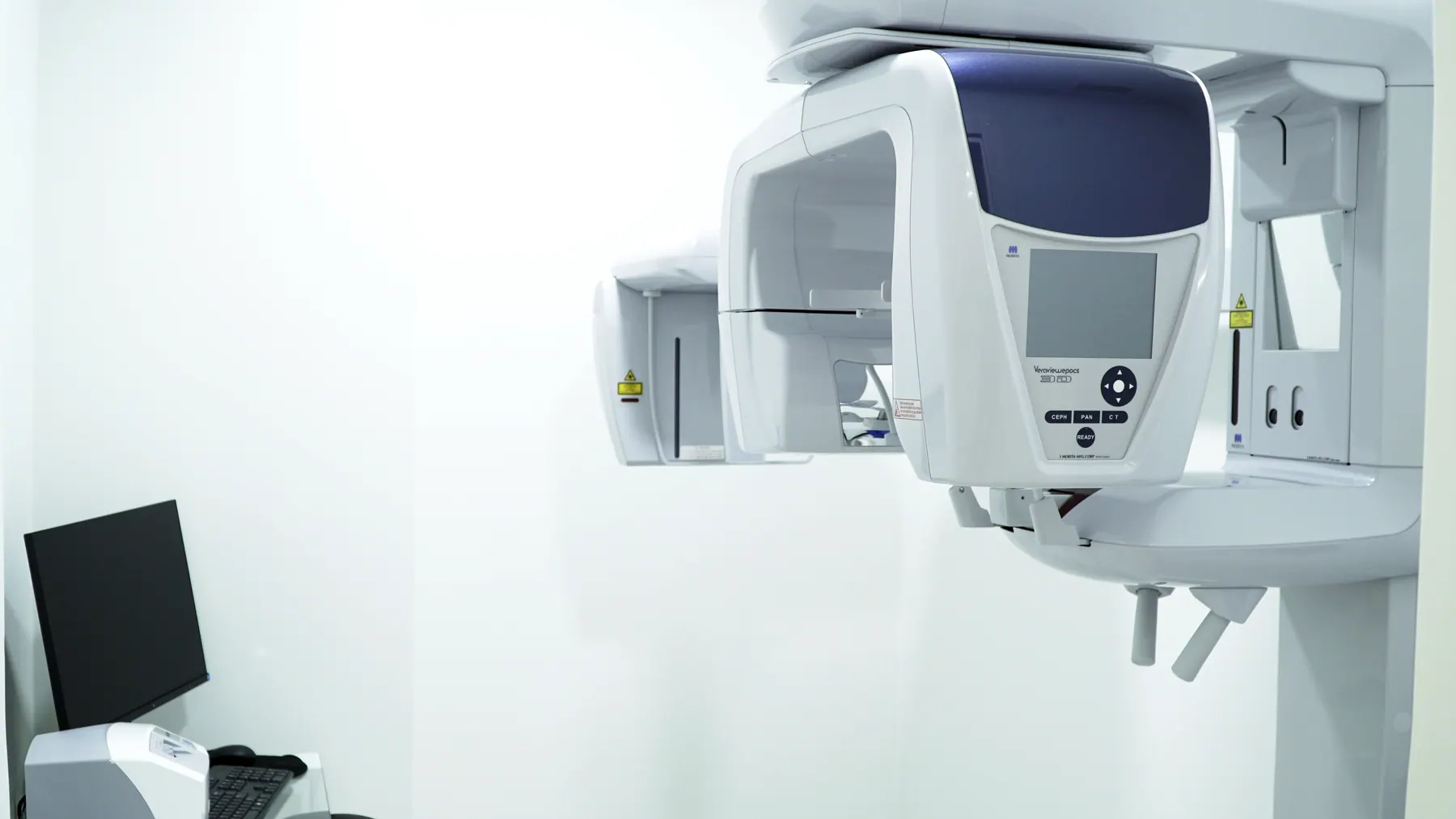 Equipo de radiología 3D Morita Veraviewpocs de la clínica